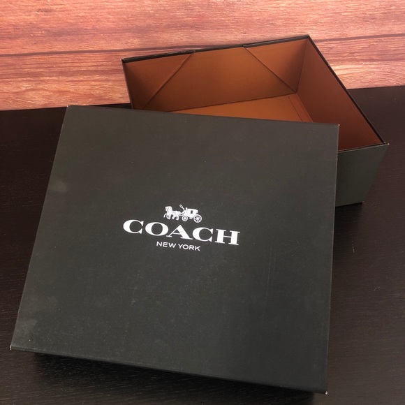 coach bag box